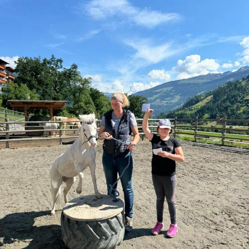 Pony ABC 2024