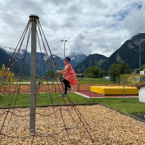 Turnstunde im Freien 1b