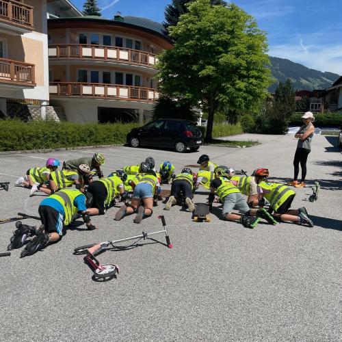 Sicheres mobiles Fortbewegen 2024