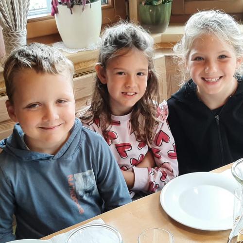Pizzaessen im Sonnengartl 1a