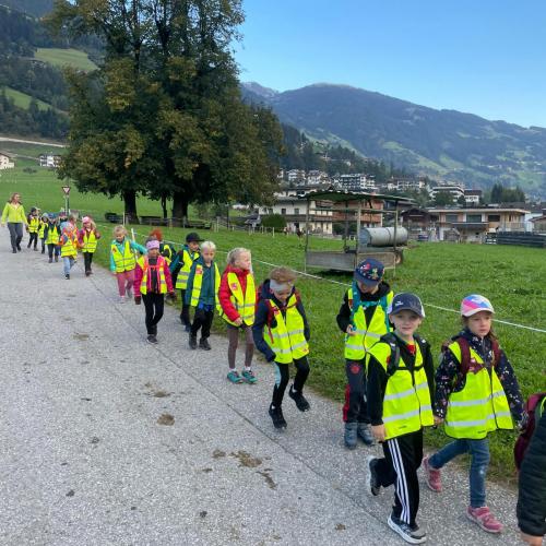 Ausflug Auenland und Burgstallschrofen 1a, 1b 2024