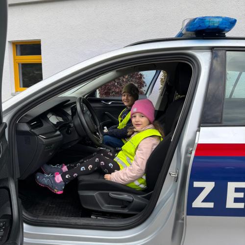Polizeibesuch in der 2a und 2b 2024