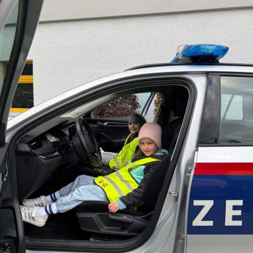 Polizeibesuch in der 2a und 2b 2024
