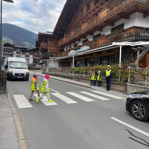 Polizeibesuch in der 2a und 2b 2024