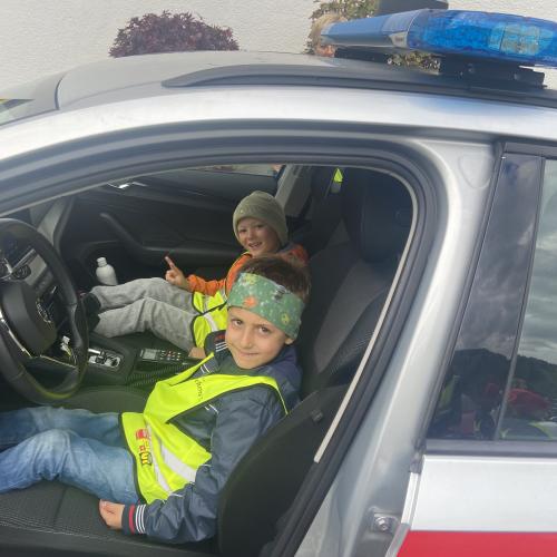 Polizeibesuch in der 1a 2024