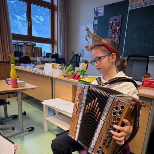Weihnachtsfeier 2b 2024