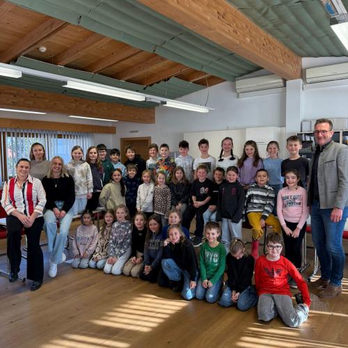 Gemeindebesuch 3a, 3b