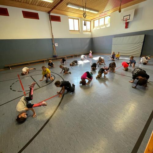 Hip Hop 1a und 1b 2025