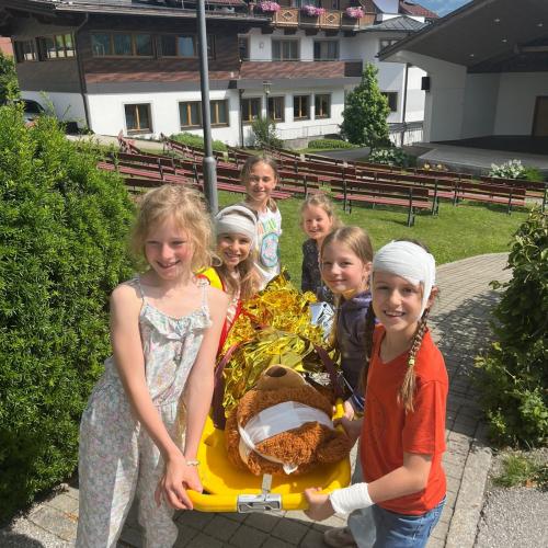 Besuch der Rettung 2a