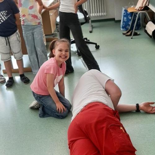 Besuch der Rettung 2a