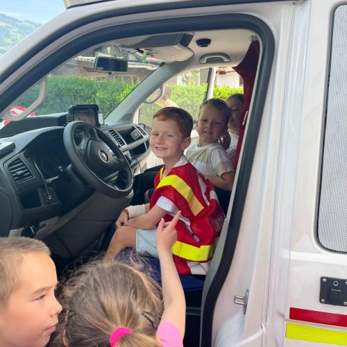 Besuch der Rettung 2a