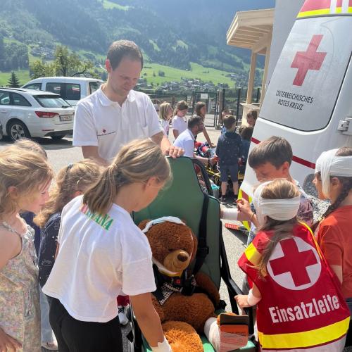 Besuch der Rettung 2a