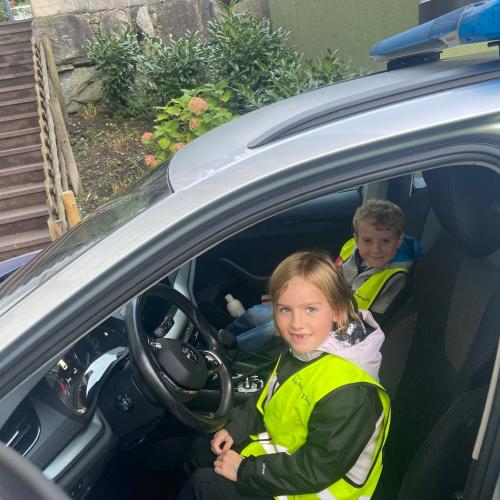 Polizeibesuch 2a 2025