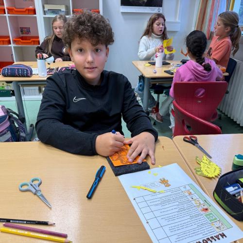 Halloween Stationsbetrieb 4b 2025