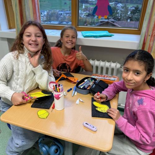 Halloween Stationsbetrieb 4b 2025