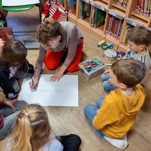 Zahnprophylaxe, Polizei und Bücherei 1b 2025