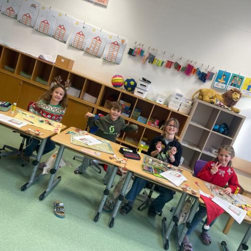 Weihnachtlicher Stationsbetrieb 2025