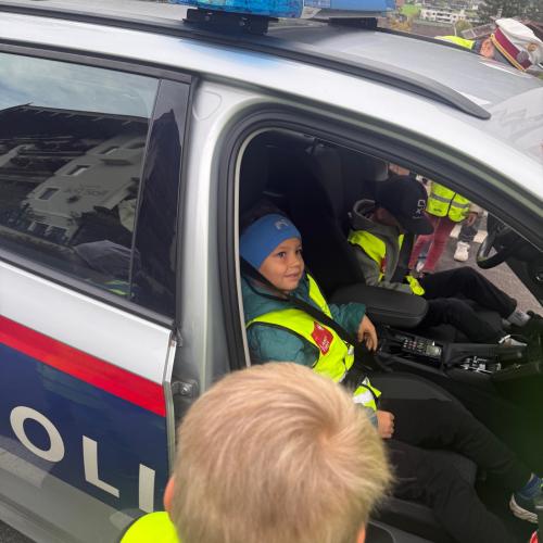 Polizeibesuch in der 1a 2026