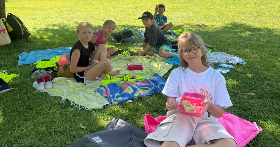Schwimmbadbesuch 2b 2025
